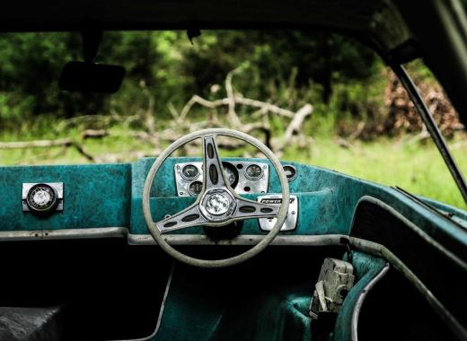 Luxury for Less: Renting a Premium Car for Special Occasions